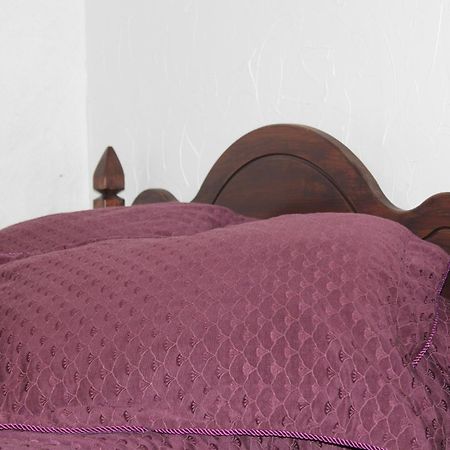 Krapi Guesthouse Treimani Cameră foto