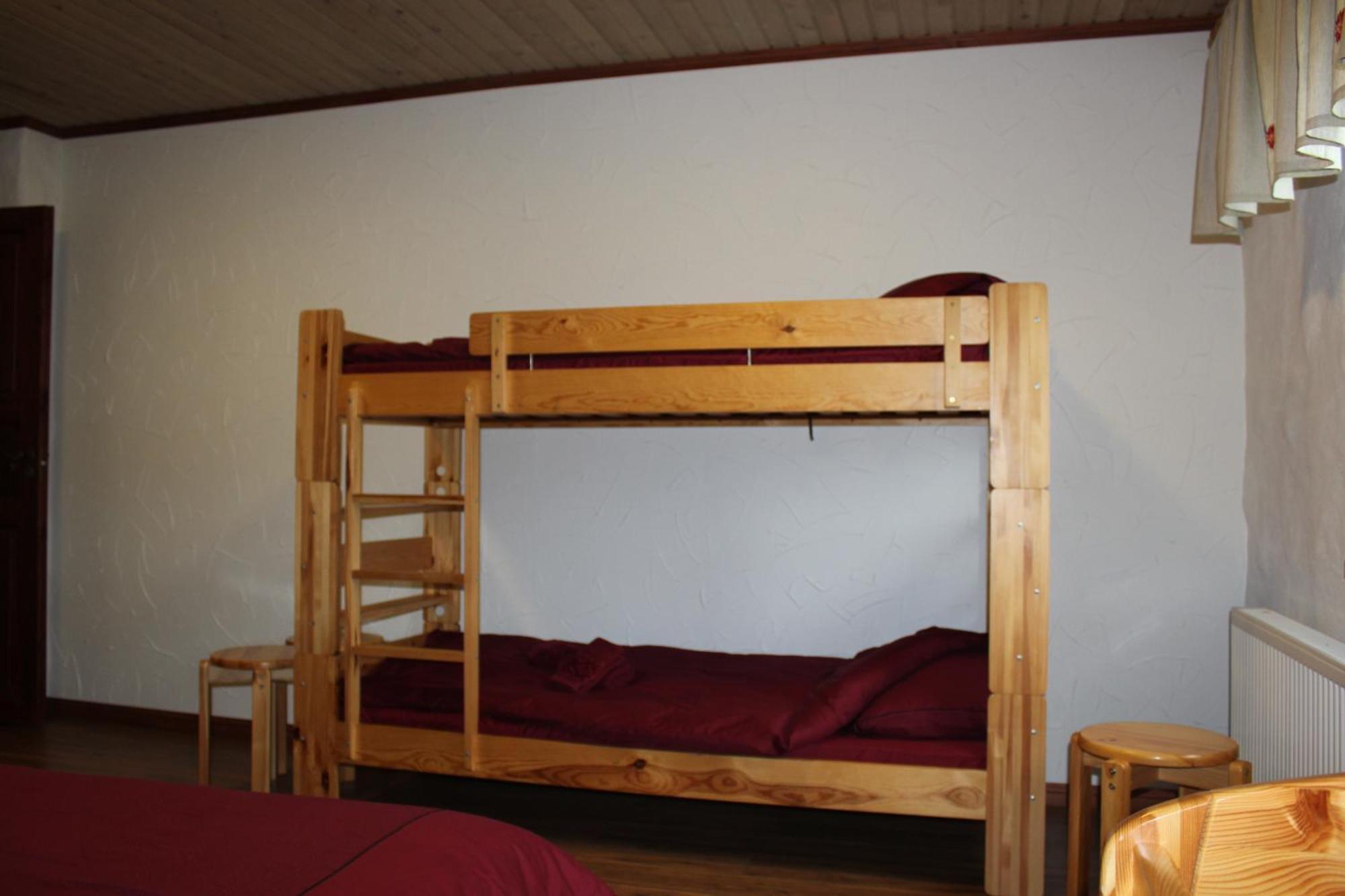 Krapi Guesthouse Treimani Cameră foto