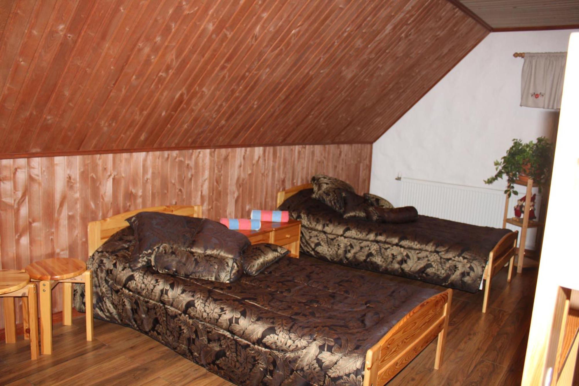 Krapi Guesthouse Treimani Cameră foto