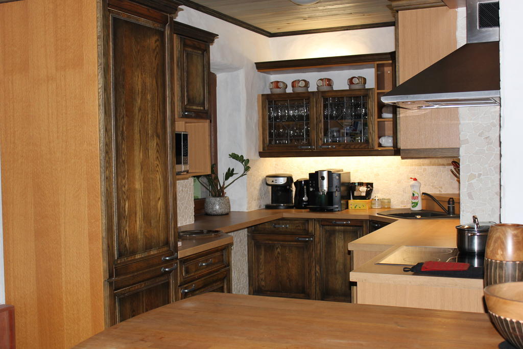 Krapi Guesthouse Treimani Cameră foto