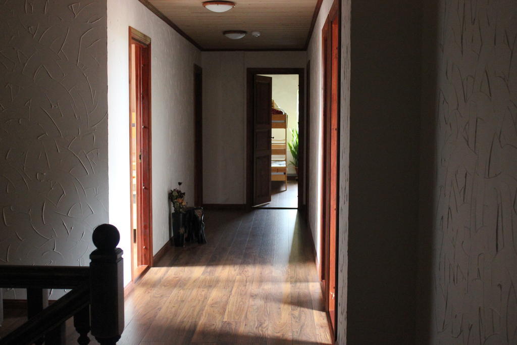 Krapi Guesthouse Treimani Cameră foto
